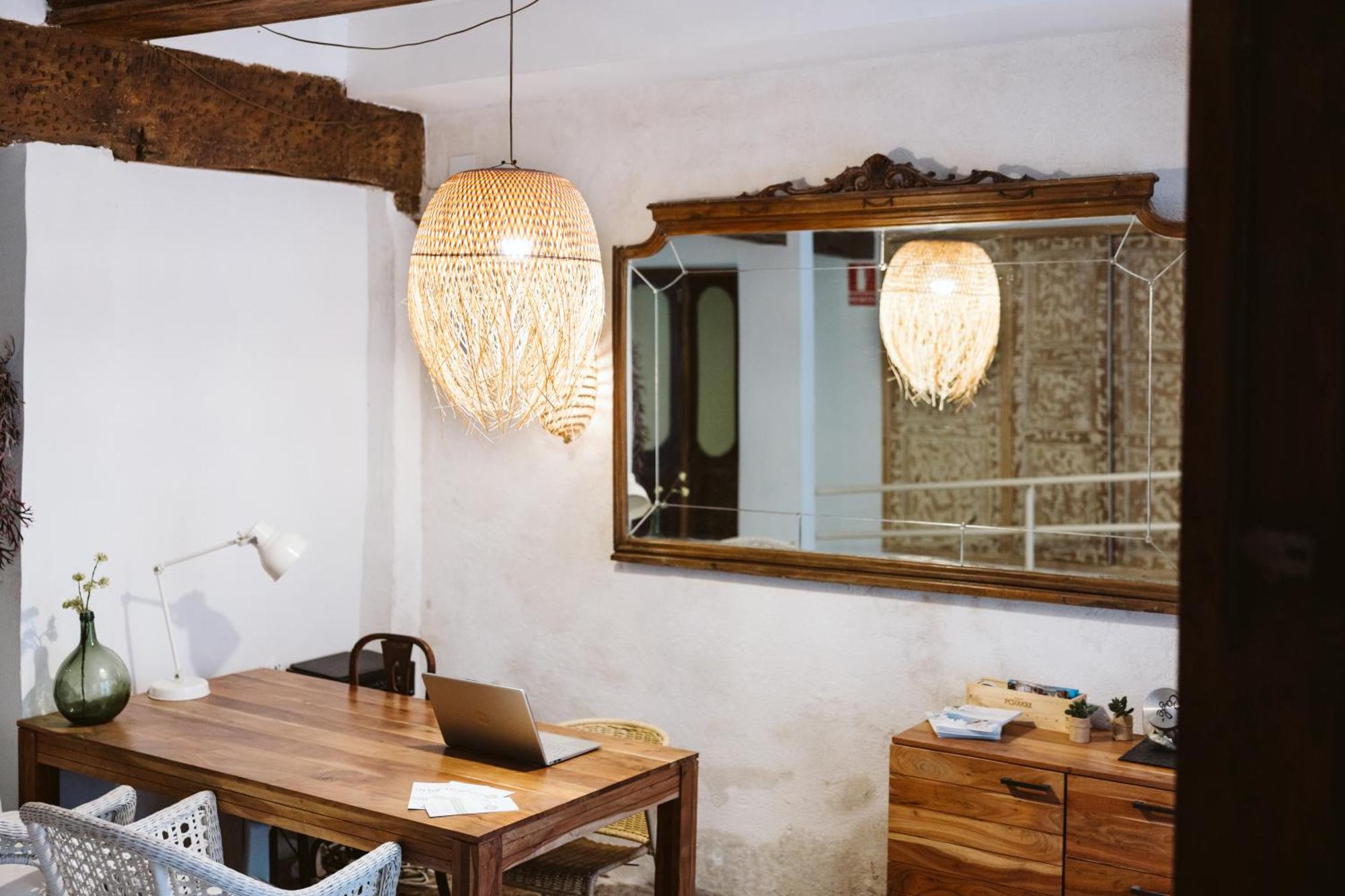 Ottoh Charm Stay Valencia Bagian luar foto